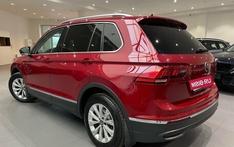 Volkswagen Tiguan II, 2020 год, 3 100 000 рублей, 4 фотография