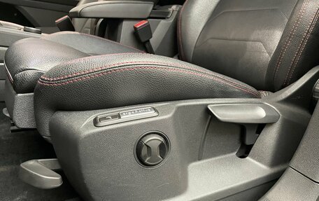 Volkswagen Tiguan II, 2020 год, 3 100 000 рублей, 23 фотография