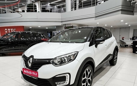 Renault Kaptur I рестайлинг, 2017 год, 899 000 рублей, 1 фотография
