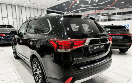 Mitsubishi Outlander III рестайлинг 3, 2015 год, 2 220 000 рублей, 8 фотография