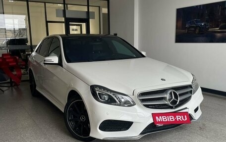 Mercedes-Benz E-Класс, 2014 год, 1 570 000 рублей, 3 фотография