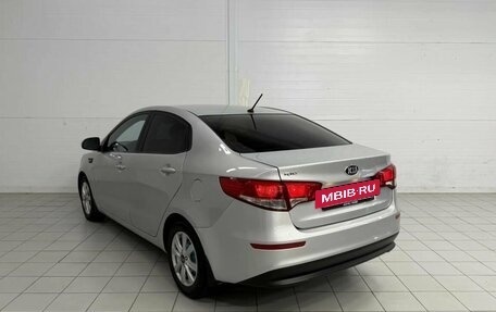KIA Rio III рестайлинг, 2016 год, 1 080 000 рублей, 8 фотография