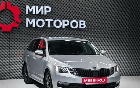 Skoda Octavia, 2018 год, 1 680 000 рублей, 3 фотография