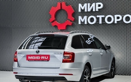 Skoda Octavia, 2018 год, 1 680 000 рублей, 5 фотография