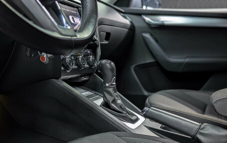 Skoda Octavia, 2018 год, 1 680 000 рублей, 18 фотография
