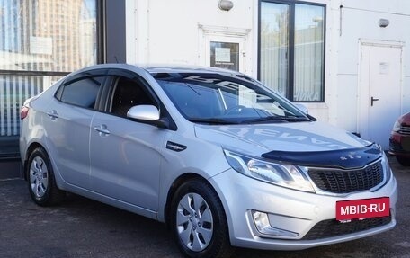 KIA Rio III рестайлинг, 2014 год, 900 000 рублей, 3 фотография