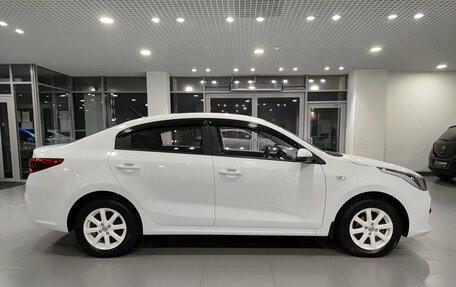 KIA Rio IV, 2020 год, 1 545 000 рублей, 8 фотография