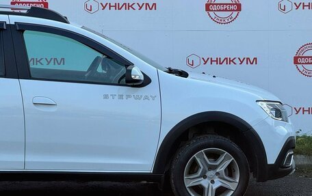 Renault Sandero II рестайлинг, 2020 год, 1 249 000 рублей, 18 фотография
