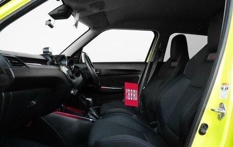Suzuki Swift V, 2017 год, 1 349 000 рублей, 11 фотография