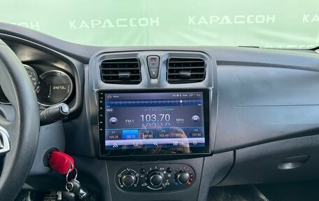 Renault Logan II, 2020 год, 845 000 рублей, 10 фотография