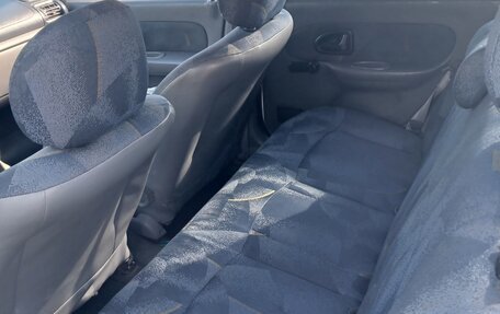 Renault Clio III, 2001 год, 210 000 рублей, 10 фотография