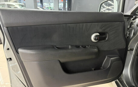 Nissan Tiida, 2010 год, 590 000 рублей, 6 фотография