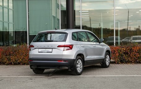 Skoda Karoq I, 2021 год, 2 800 000 рублей, 2 фотография