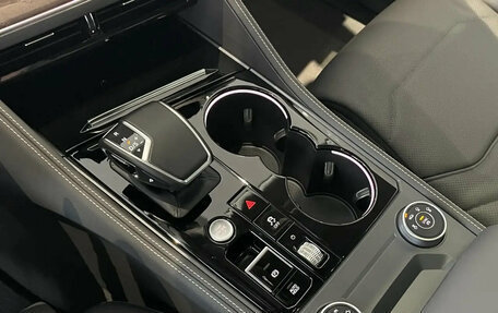 Volkswagen Touareg III, 2025 год, 8 390 000 рублей, 13 фотография
