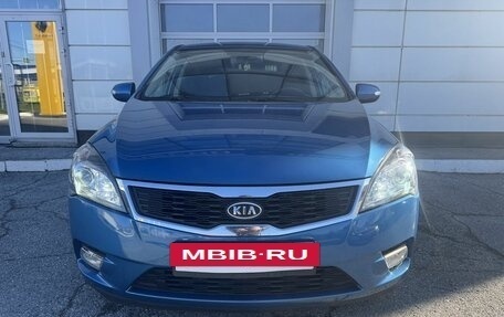 KIA cee'd I рестайлинг, 2012 год, 870 000 рублей, 2 фотография
