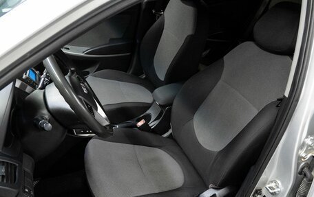 Hyundai Solaris II рестайлинг, 2012 год, 820 000 рублей, 13 фотография