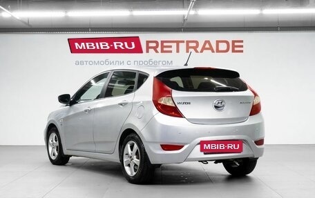 Hyundai Solaris II рестайлинг, 2012 год, 820 000 рублей, 8 фотография