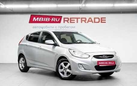 Hyundai Solaris II рестайлинг, 2012 год, 820 000 рублей, 4 фотография