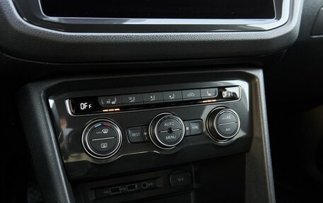 Volkswagen Tiguan II, 2020 год, 2 650 000 рублей, 10 фотография