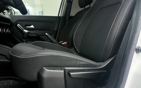 Dacia Duster II, 2019 год, 1 500 000 рублей, 10 фотография