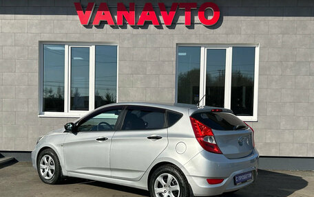 Hyundai Solaris II рестайлинг, 2012 год, 760 000 рублей, 7 фотография