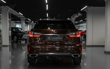 Lexus RX IV рестайлинг, 2017 год, 3 800 000 рублей, 6 фотография
