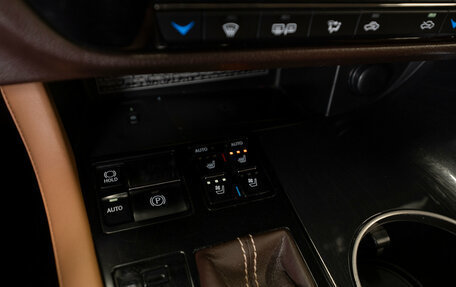 Lexus RX IV рестайлинг, 2017 год, 3 800 000 рублей, 20 фотография