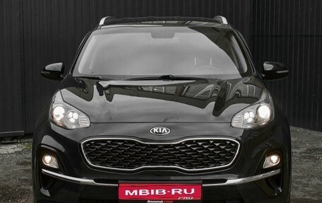 KIA Sportage IV рестайлинг, 2018 год, 2 340 000 рублей, 2 фотография