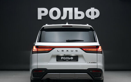 Lexus LX, 2022 год, 16 000 000 рублей, 5 фотография