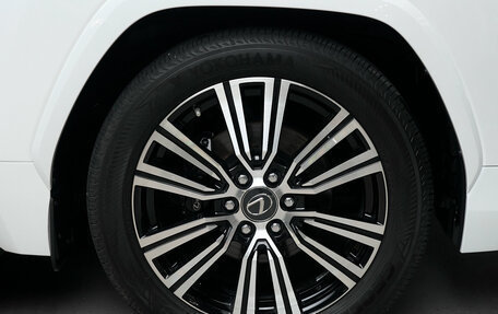 Lexus LX, 2022 год, 16 000 000 рублей, 12 фотография