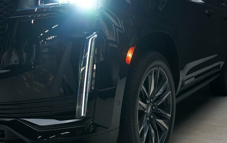 Cadillac Escalade V, 2023 год, 14 000 000 рублей, 14 фотография