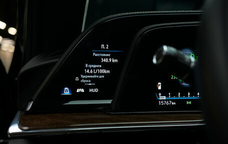 Cadillac Escalade V, 2023 год, 14 000 000 рублей, 28 фотография