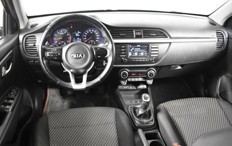 KIA Rio IV, 2019 год, 1 375 000 рублей, 6 фотография