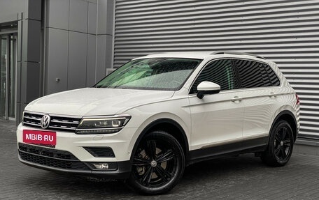 Volkswagen Tiguan II, 2019 год, 2 790 000 рублей, 1 фотография