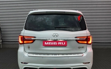 Infiniti QX80 I рестайлинг, 2018 год, 3 680 000 рублей, 6 фотография