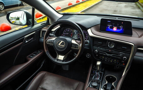 Lexus RX IV рестайлинг, 2019 год, 4 099 777 рублей, 11 фотография
