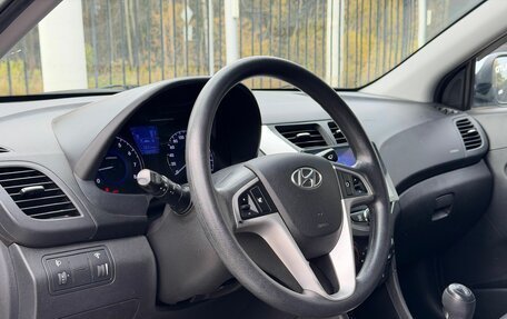 Hyundai Solaris II рестайлинг, 2013 год, 849 000 рублей, 8 фотография