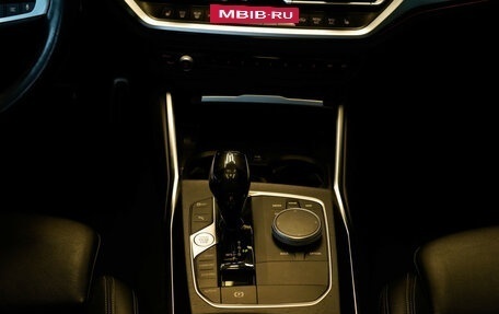 BMW 3 серия, 2021 год, 4 500 000 рублей, 25 фотография