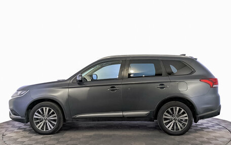 Mitsubishi Outlander III рестайлинг 3, 2019 год, 2 390 000 рублей, 8 фотография