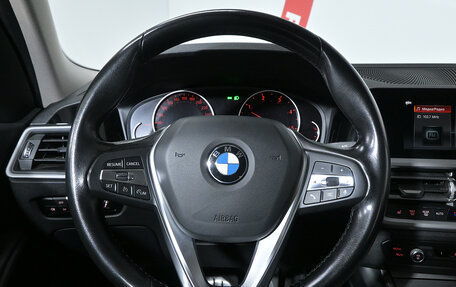 BMW 3 серия, 2019 год, 3 250 000 рублей, 10 фотография