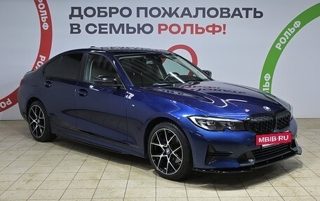BMW 3 серия, 2019 год, 3 250 000 рублей, 3 фотография