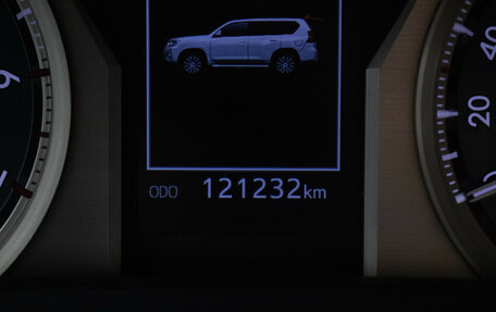 Toyota Land Cruiser Prado 150 рестайлинг 2, 2018 год, 5 395 000 рублей, 12 фотография