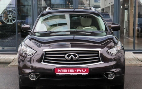 Infiniti QX70, 2014 год, 2 850 000 рублей, 2 фотография