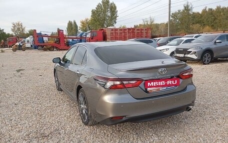 Toyota Camry, 2022 год, 3 870 000 рублей, 3 фотография