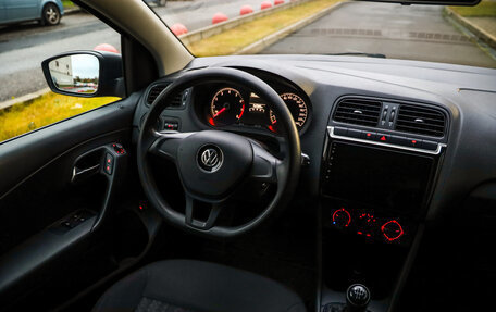 Volkswagen Polo VI (EU Market), 2015 год, 879 777 рублей, 10 фотография