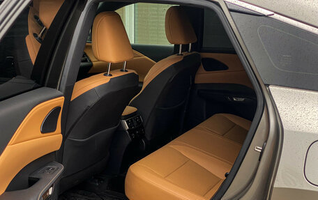 Lexus RX IV рестайлинг, 2025 год, 6 990 000 рублей, 15 фотография