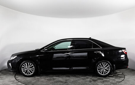 Toyota Camry, 2017 год, 1 799 000 рублей, 8 фотография