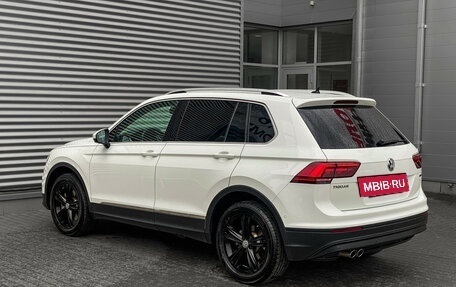 Volkswagen Tiguan II, 2019 год, 2 790 000 рублей, 8 фотография