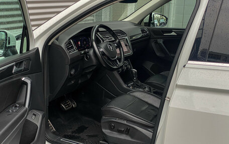Volkswagen Tiguan II, 2019 год, 2 790 000 рублей, 14 фотография
