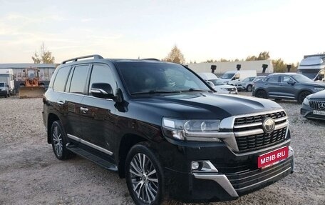 Toyota Land Cruiser 200, 2020 год, 7 254 000 рублей, 1 фотография